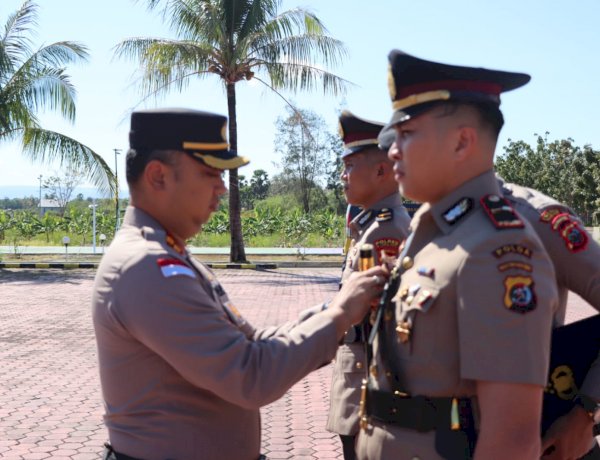 Kapolres Kupang Pimpin Sertijab Kapolsek Kupang Tengah, Tekankan Regenerasi Kepemimpinan Demi Pelayanan Polri yang Semakin Presisi