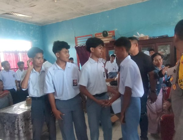 Usai Viral di TikTok, Kapolsek Sulamu Mediasi Siswa SMA Efata yang Terlibat Perkelahian