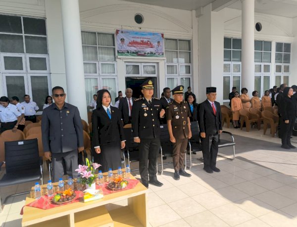 Kapolres Kupang Hadiri Upacara Hari Sumpah Pemuda ke-98 Tingkat Kabupaten Kupang di Oelamasi