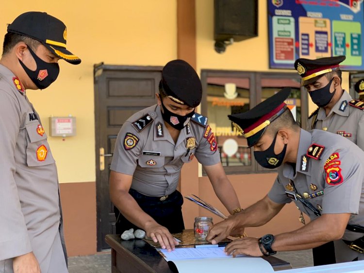 Mantan Kasi Propam Polres Sabu Raijua Terima Jabatan Baru Menjadi Kapolsek Sulamu Polres Kupang