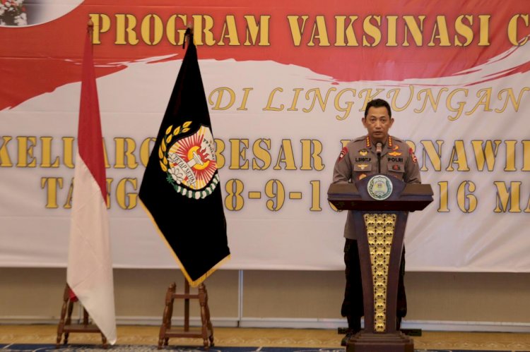 Polri Gelar Vaksinasi Covid-19 2.282 Untuk Purnawirawan Polri 