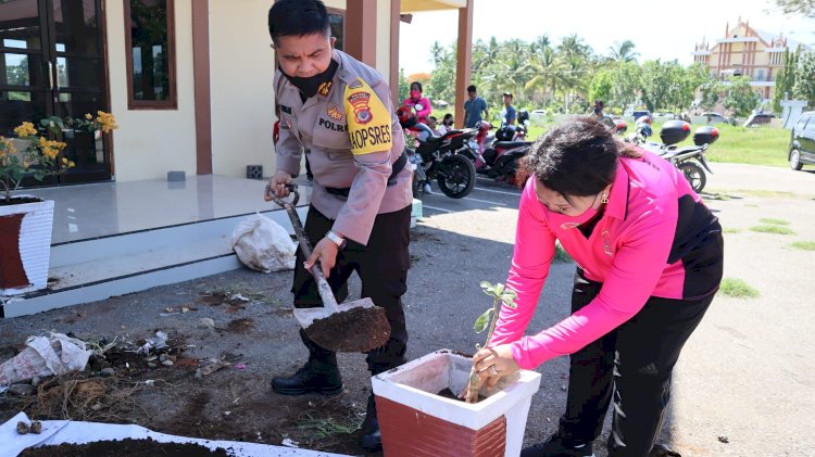 AKBP Aldinan...Usai Gelar Pasukan Rawat Bunga Dulu ...