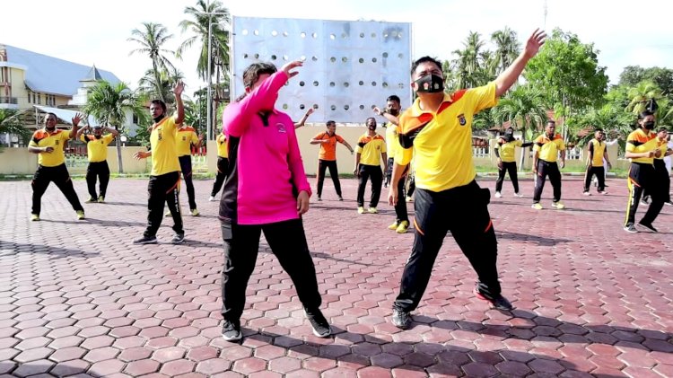 Jaga Immunitas Personil Kupang Jaga Laksanakan Olah Raga Bersama