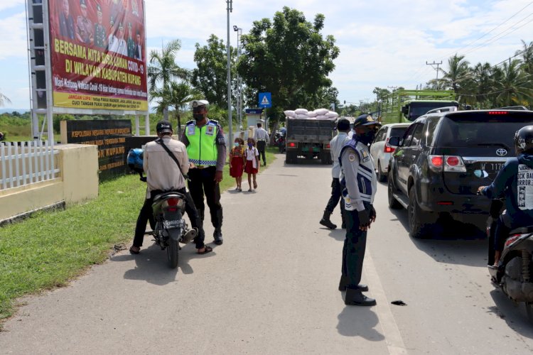 Operasi Keselamatan Turangga 2022 Sat Lantas Polres Kupang Himbau Warga Tertib Berlalu Lintas