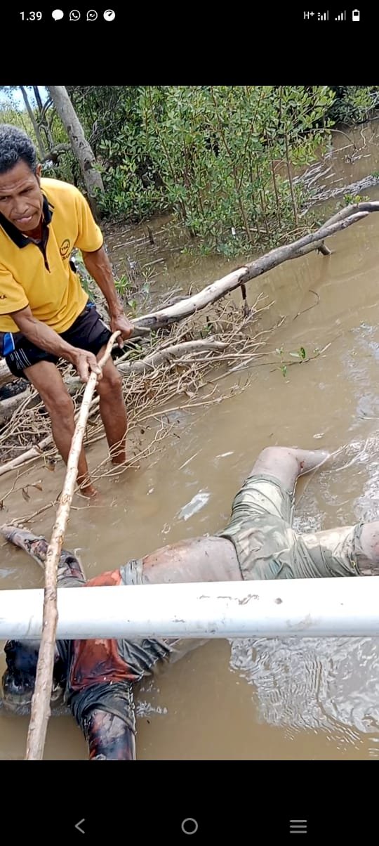 Polsek Sulamu Temukan Warga Desa Oelatimo Mengapung di Muara