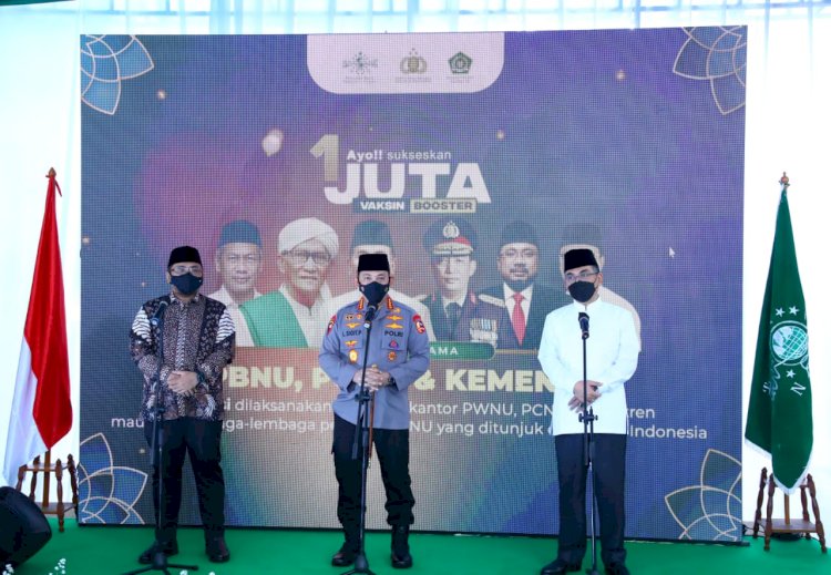 Tinjau Pelaksanaan 1 Juta Vaksinasi Booster, Kapolri Bicara Mudik Sehat dan Nyaman