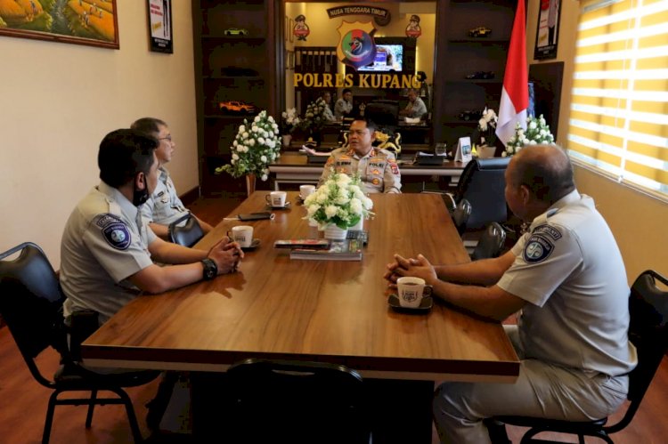 Kapolres Kupang Terima Kunjungan Kepala Jasa Raharja NTT