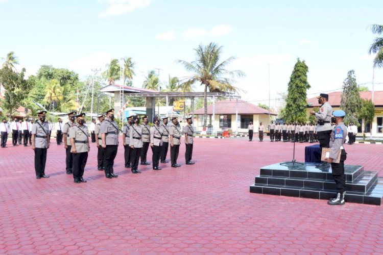 Pimpin Sertijab Enam Pejabat  Baru Polres, Kapolres Kupang Tekankan Jaga Soliditas !