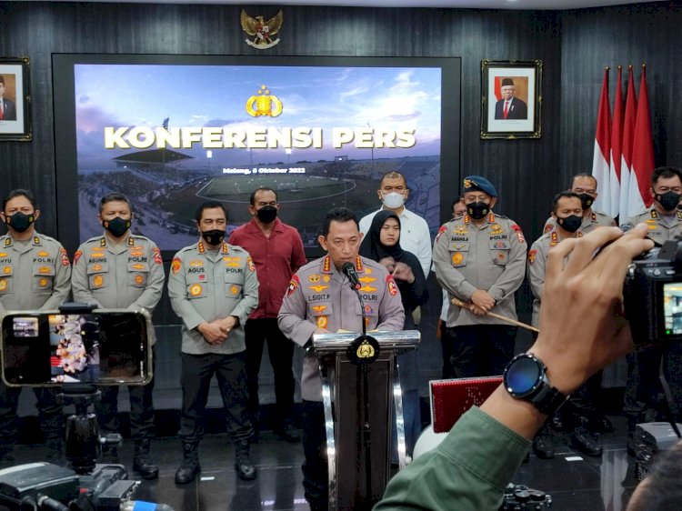 Kapolri: Ada 6 Tersangka Tragedi Kanjuruhan