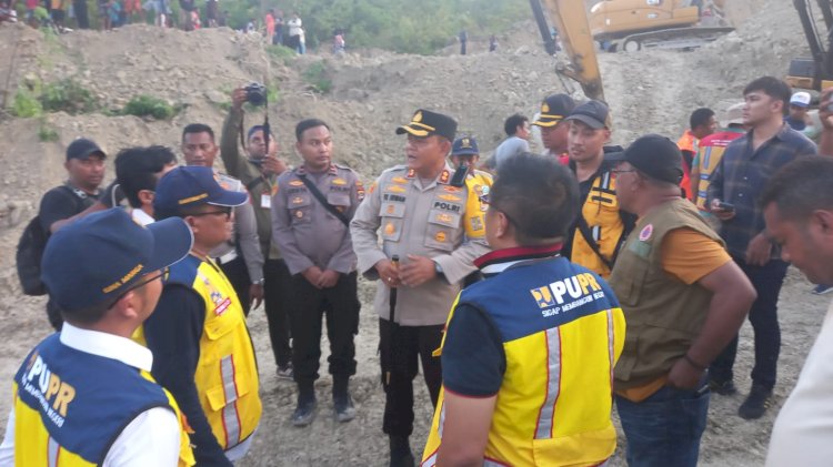 Jalur Yang Putus akibat Longsor di Takari, Kini Sudah Bisa dilewati, Kapolres Kupang Minta Pengguna Jalan Harus Hati-Hati