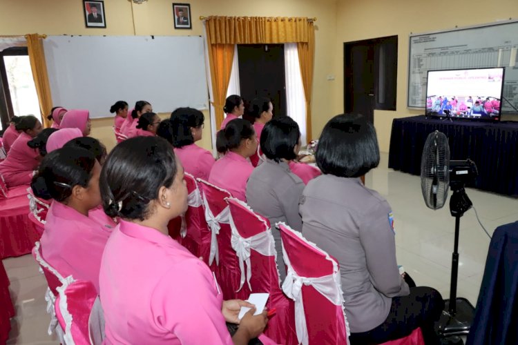 Asa Kemampuan Komunikasi Publik, Bhayangkari Polres Kupang Ikuti Seminar Secara Online