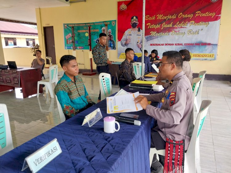 Belum Sehari, Pendaftaran Calon Anggota Polri di Polres Kupang Sudah Mencapai  Ratusan Orang