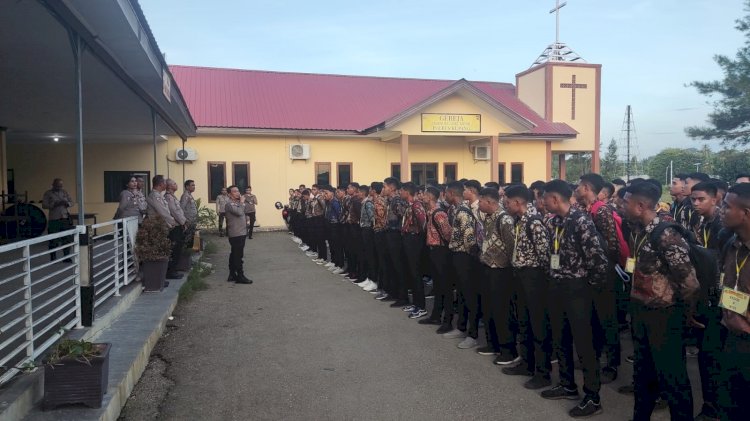 Kapolres Kupang Motivasi Ratusan Casis Pada Pabanrim Polres Kupang