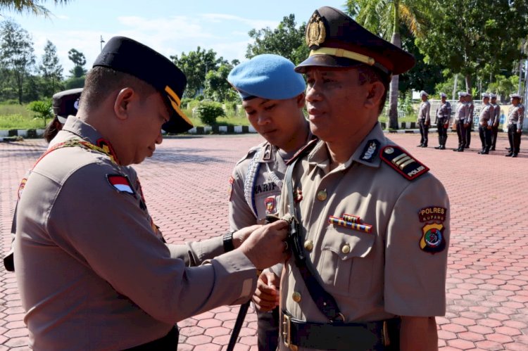 Jabatan Kasat Binmas Polres Kupang Diserahterimakan, AKP Daeng Jumadi, S.H  Digantikan AKP Viktor Seputra, S.Pi., M.Si