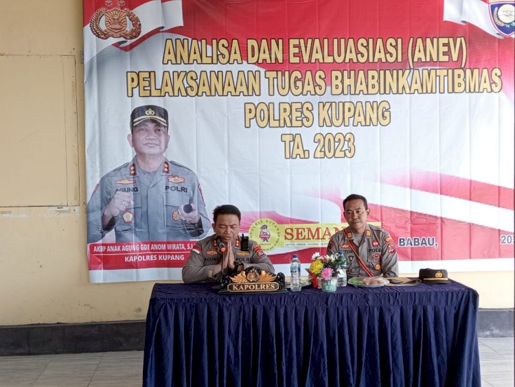 Buka Anev Bulanan Bhabinkamtibmas, Kapolres Kupang 'Selesaikan Masalah Masyarakat Dengan Bijak '