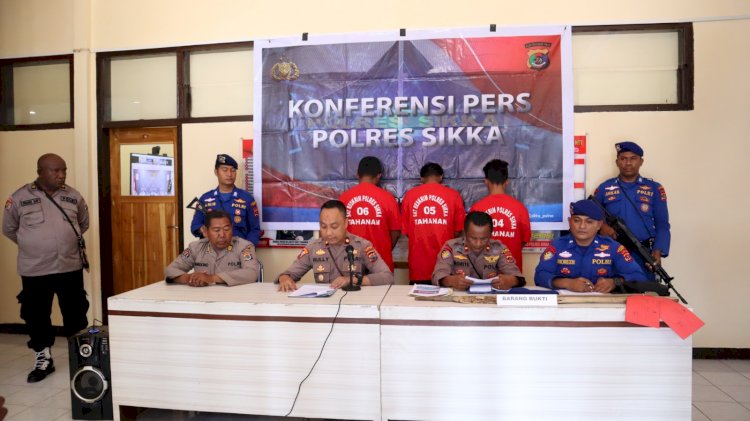 Sat Polairud Ungkap Penangkapan Ikan Dengan Menggunakam Bahan Kimia, Polres Sikka Gelar Konferensi Pers