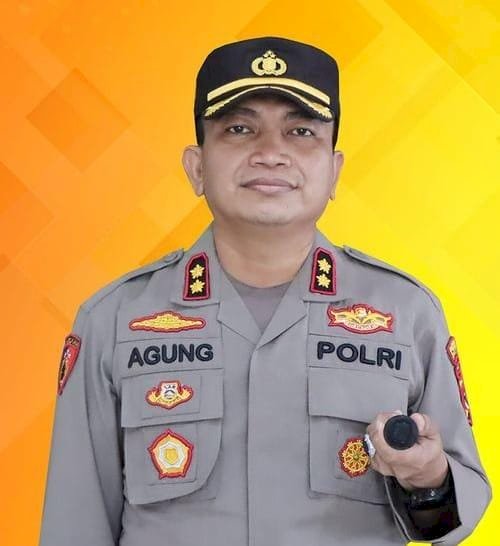 Tembus Batas Negeri, Kapolres Kupang Imbau Warga Kibar Bendera  Merah Putih, Kapolsek Amfoang Timur Gandeng TNI Himbau Keliling Pakai Toa