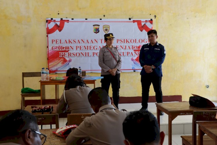 Puluhan Personil Polres Kupang Gelar Tes Psikologi Pemegang Senpi Organik Polri