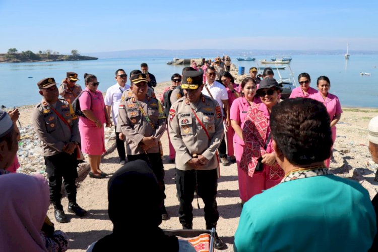 Kunjungan Kerja ke Sulamu, Kapolda NTT  Titip 3 Pesan Penting,  Simak Beritanya !