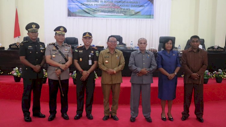 Kapolres Kupang Hadiri Pembukaan Sidang  III Masa Persidangan I DPRD Kabupaten Kupang