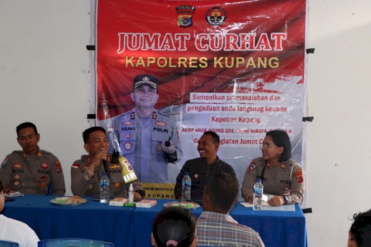 Kapolres Kupang Gelar Jumat Curhat Dengan Warga Desa Tanah Merah