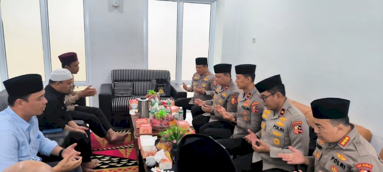 Silaturahmi dengan Kaops NCS Polri, UAS Serukan Masyarakat Jaga Ketertiban Jelang Pemilu