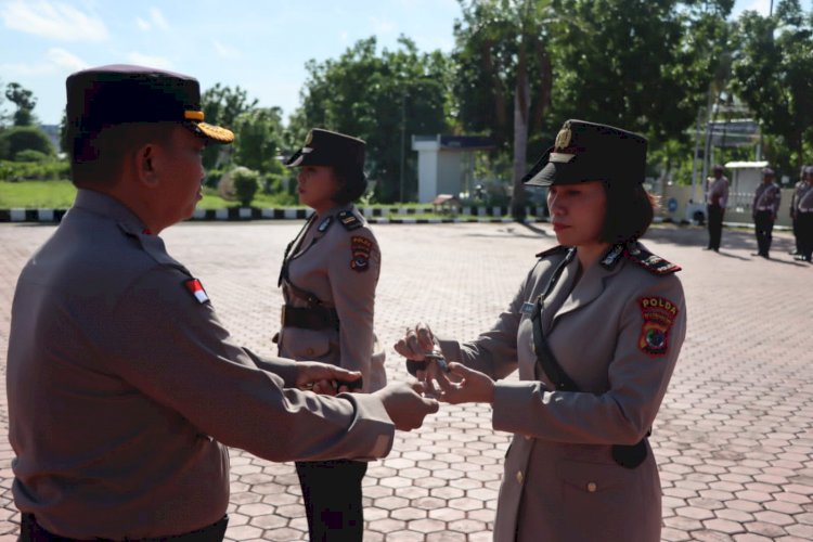 Kasat Lantas Polres Kupang Diserahterimakan, Kapolres:  Kerja Profesional, Raih Kepercayaan Publik