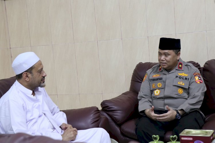 Ditemui Wakaops NCS Polri, Habib Taufiq Assegaf Pasuruan Doakan Pemilu Berjalan Aman dan Damai