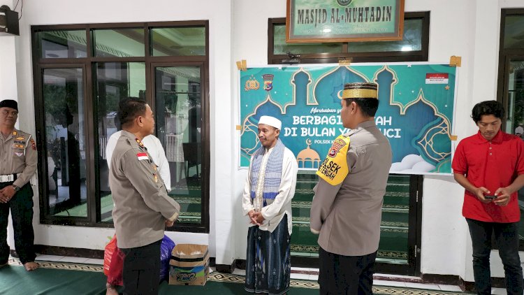 Kapolres Kupang dan Kapolsek Kupang Tengah Hadiri Pembagian Takjil dan Buka Puasa Bersama