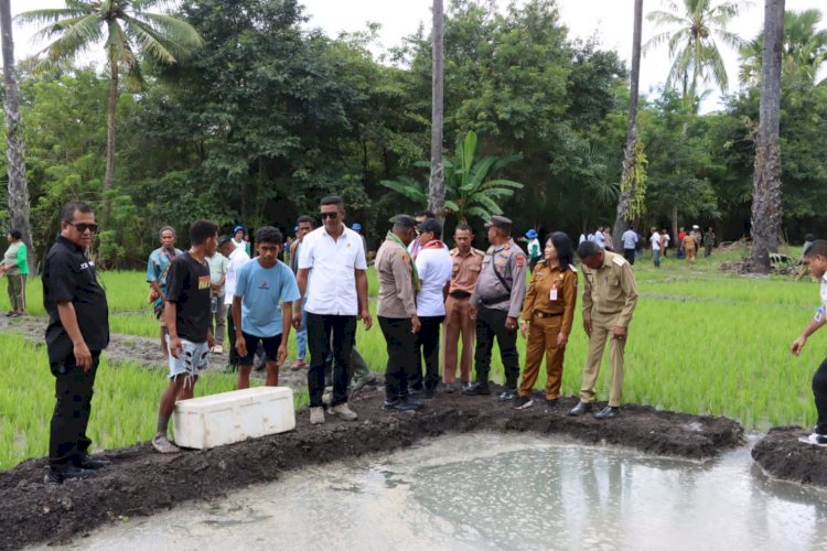 Kapolres Kupang Hadiri Kunjungan Bupati Kupang di Kelompok Tani Fatumone, Dukung Peningkatan Indeks Pertanaman IP 200