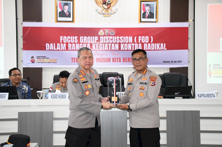 Sinergi Tangkal Radikalisme, Polri Gelar FGD di Kupang Bertema “Teroris Musuh Kita Bersama”