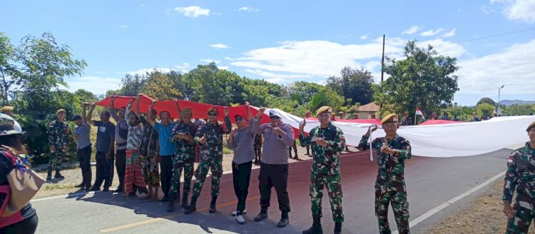 Meriah! 2025 Bendera Merah Putih Ditancapkan Sepanjang Jalan Perbatasan RI-RDTL di Amfoang Timur