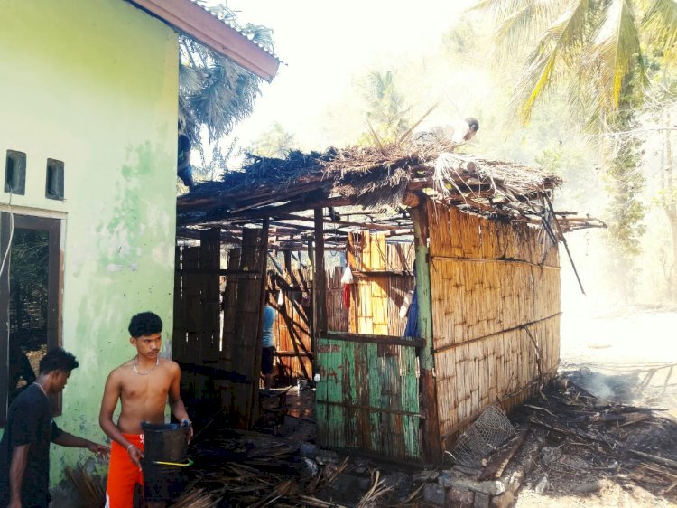 Api Lalap Dapur Bambu di Amfoang Utara, Tak Ada Korban Jiwa