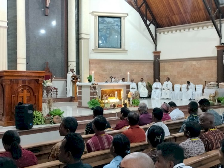 POLRES KUPANG SUKSES AMANKAN PERAYAAN HARI PANGAN SEDUNIA DI GEREJA KATOLIK ST. SIMON PETRUS TARUS