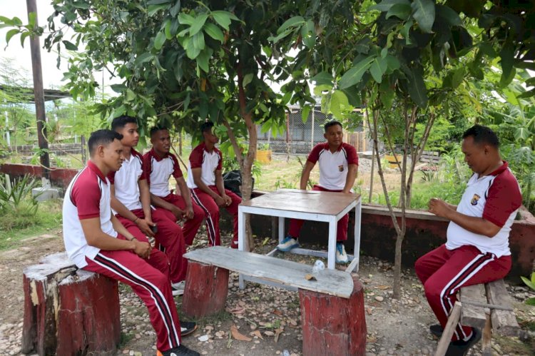 Nikmati Alam, Jaga Kekompakan: Polres Kupang Gelar Olahraga Bersama dan  Rekreasi di Ekowisata Tantya Sudhirajati