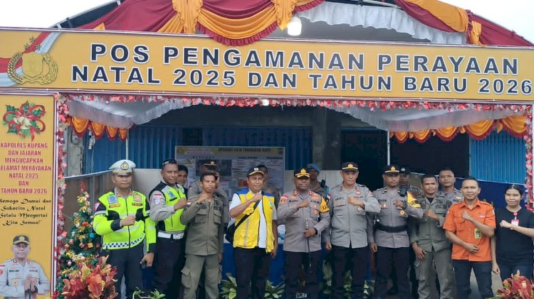 Kapolres Kupang Tinjau Langsung Pos Pengamanan Nataru 2025, Pastikan Kesiapan Personel Jelang Natal