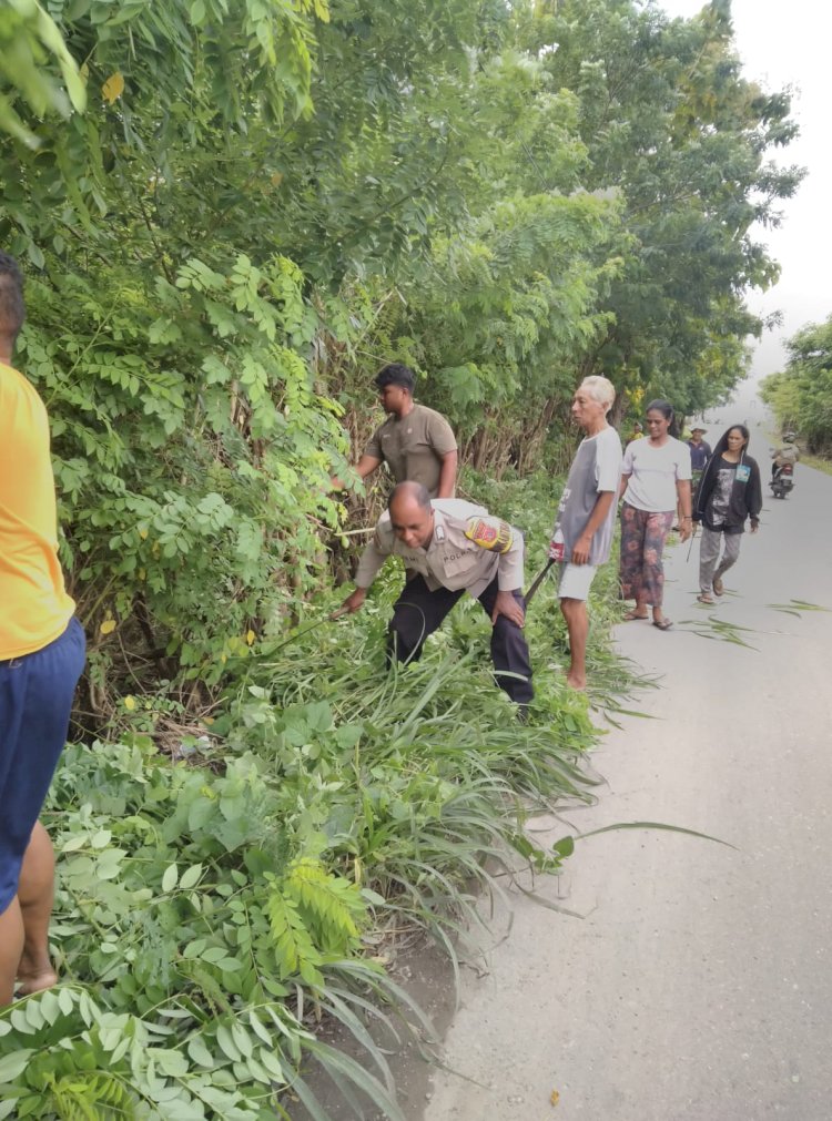 Bhabinkamtibmas Polsek Kupang Barat Gelar Jumat Bersih dan Sampaikan Imbauan Kamtibmas di Desa Sumlili
