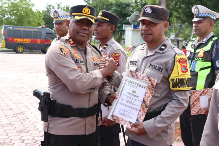 Selamatkan Warga Pingsan hingga Evakuasi Korban Longsor, Anggota Polres Kupang Dapat Apresiasi dari Kapolres Kupang