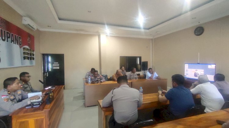 Wakapolres Kupang dan PJU Ikuti Reses Komisi III DPR RI Secara Virtual