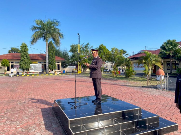 Pimpin Upacara Hari Lahir Pancasila, Waka Polres Kupang Ajak Personel Lawan Intoleransi dan Radikalisme