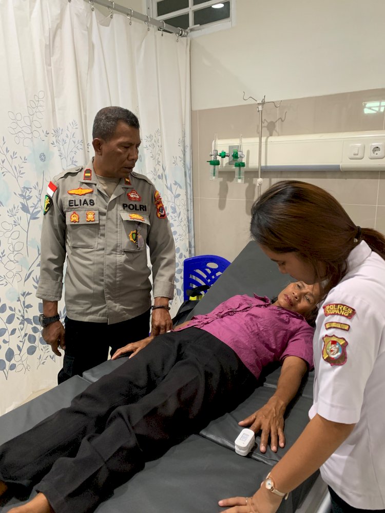 Gerak Cepat Sidokkes Polres Kupang Evakuasi Pelapor yang  mengalami Seragan Jantung