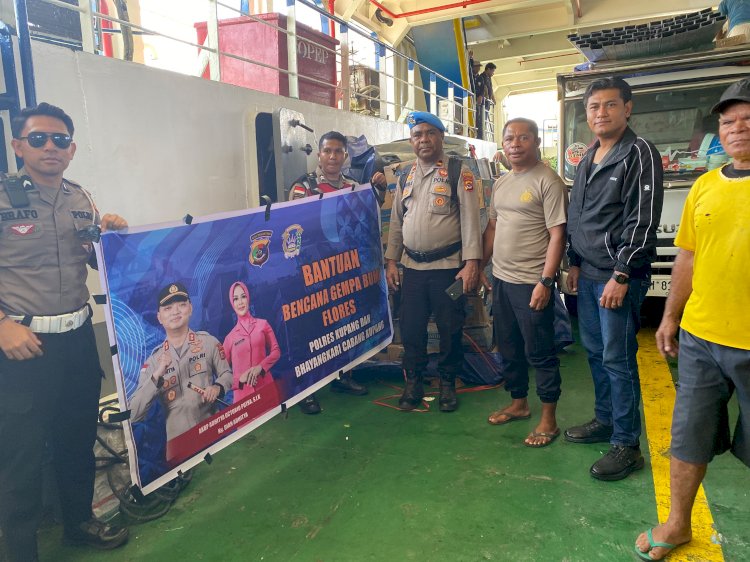 Polres Kupang Salurkan Bantuan Peduli Bencana Flores ke Polres Manggarai Timur