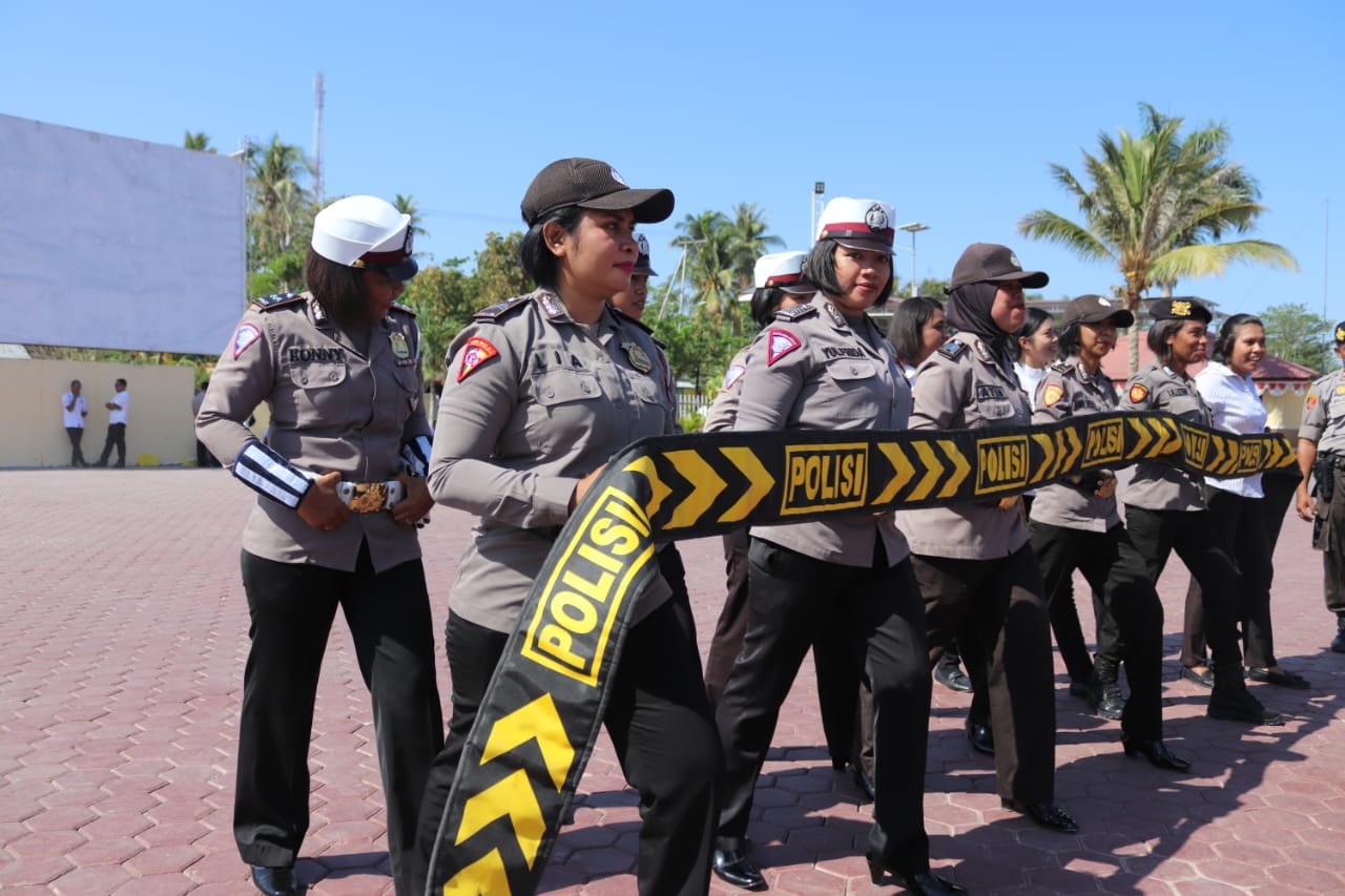 Polwan polres kupang tingkatkan kemahiran dalmas