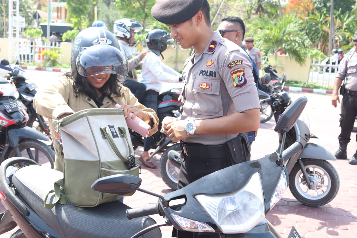 Jaga situasi kamtibmas tetap kondusif jajaran polres kupang gelar ops pekat