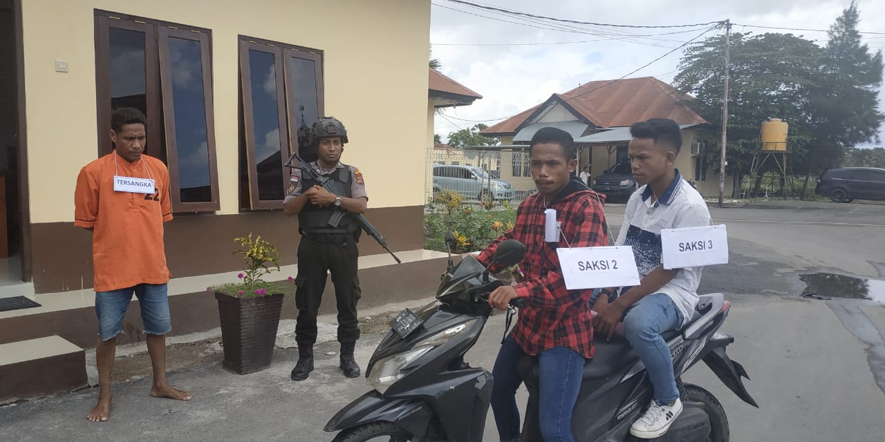 Penyidik reskrim polres kupang gelar reka ulang kasus pembunuhan cabang manusak