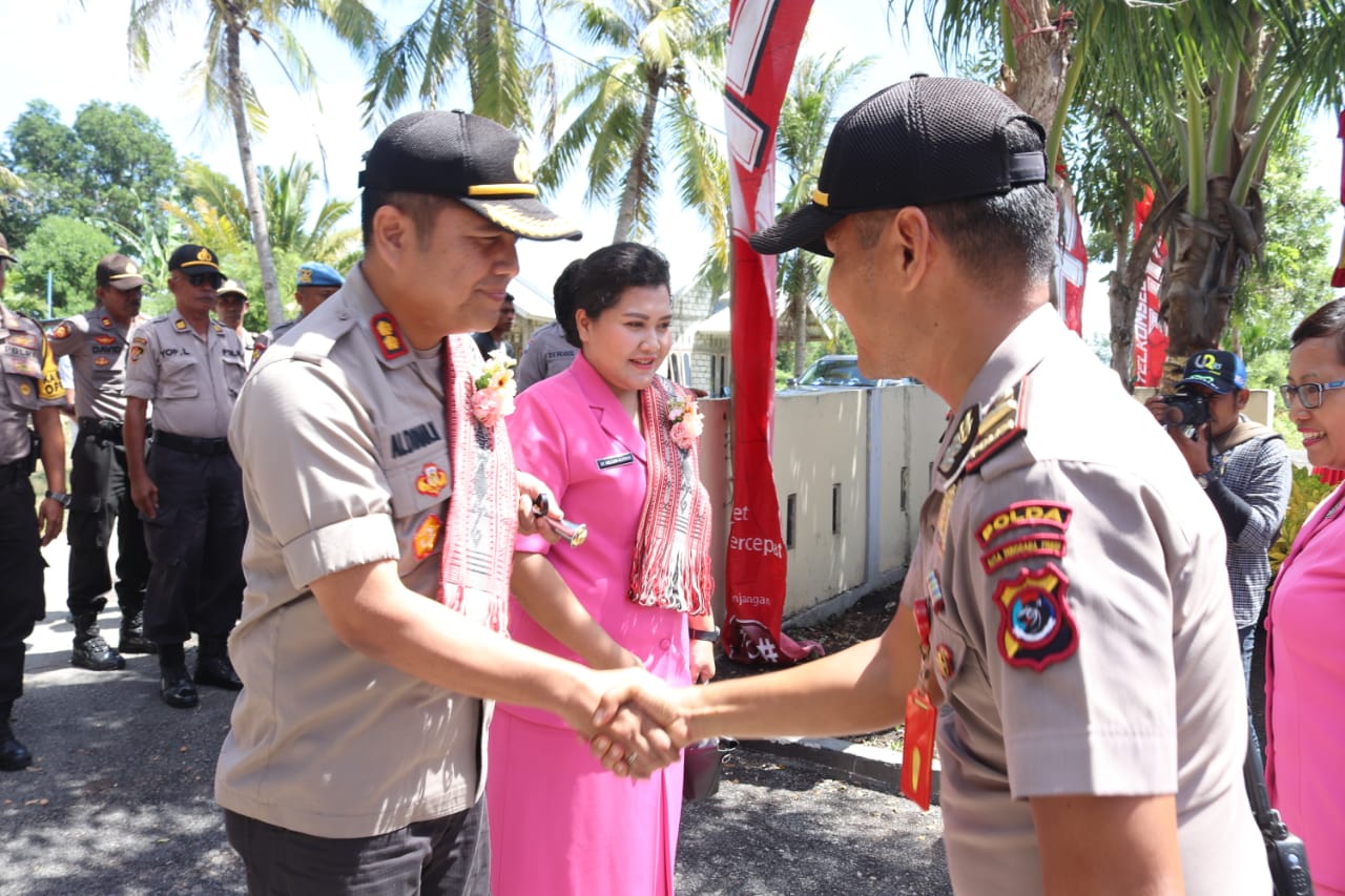 Kapolsek Kupang Timur terima rombongan Kapolres dan Ketua Bhayangkari cabang Kupang