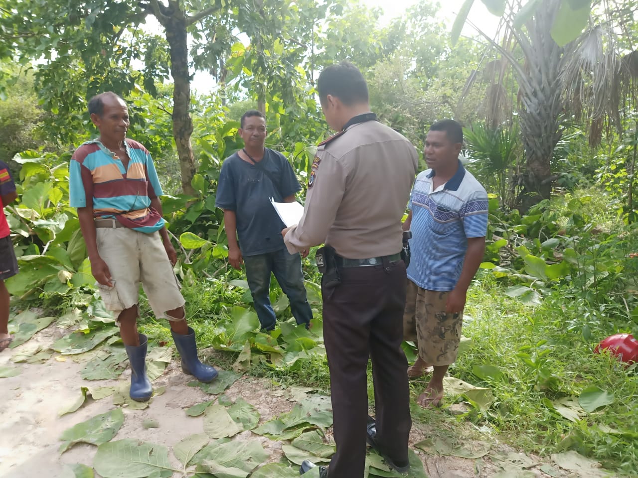 Kapolsek Kupang Timur, Ipda Ferry Nur Alamsyah SH, rutin lakukan sambang warga