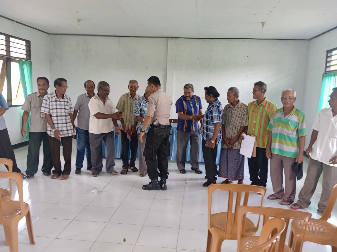 Kapolsek Kupang Timur, IPDA Ferry Tengahi perselisihan batas tanah