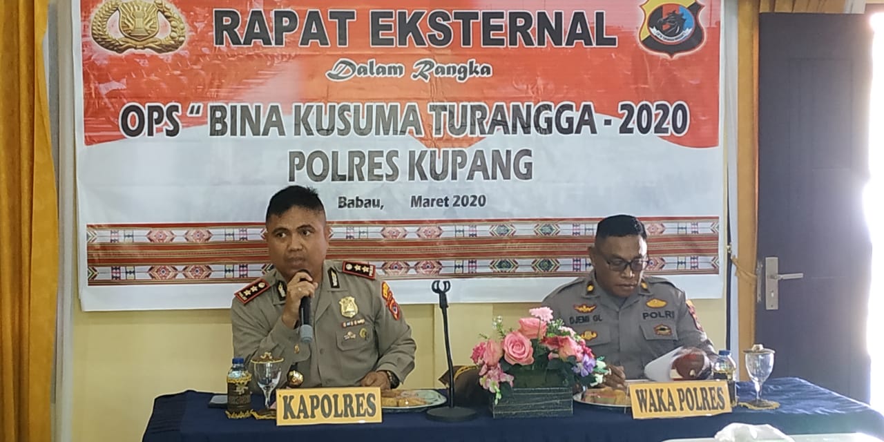 Waspada covit-19 Polres Kupang himbau masyarakat jaga kerbersihan diri dan lingkungan